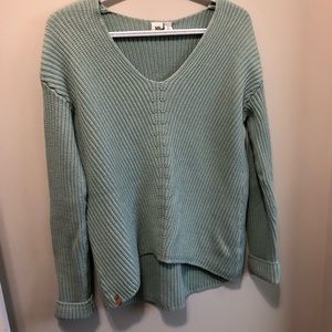 V neck sweater